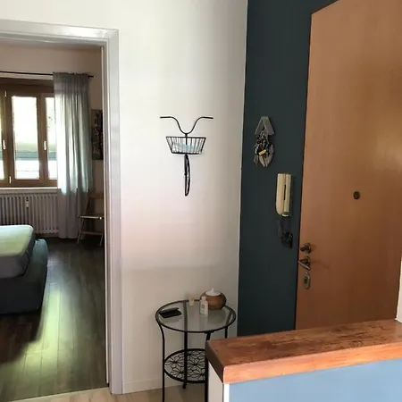 Casa Toret: Bilocale Luminoso E Moderno, Ben Attrezzata Apartment