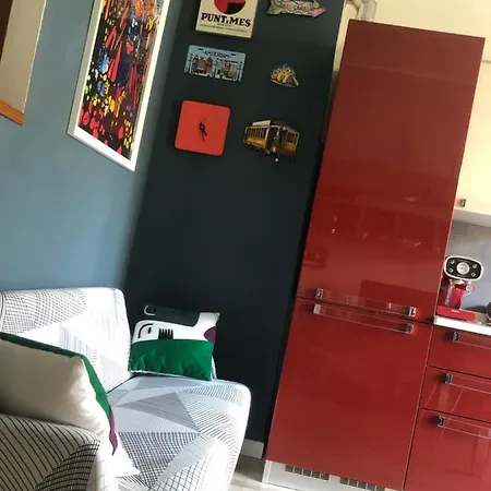 Casa Toret: Bilocale Luminoso E Moderno, Ben Attrezzata Apartment Turin
